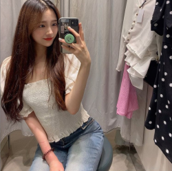 윤지*